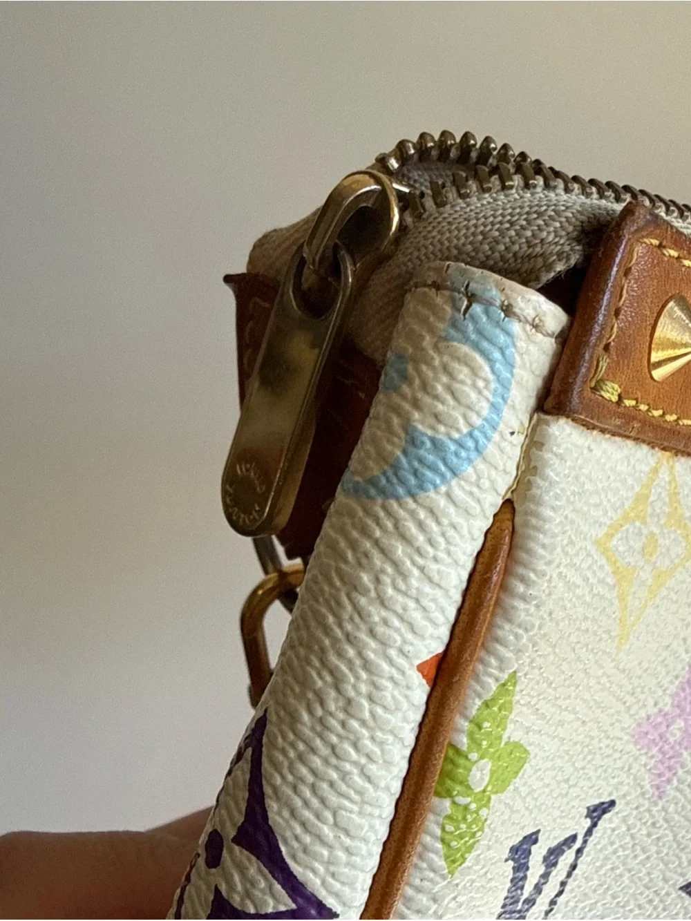 Louis Vuitton Murakami White Multicolor Pochette Vintage Takashi